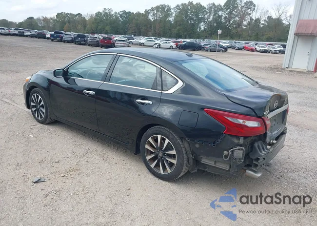 1N4AL3AP1JC255352: 43773327