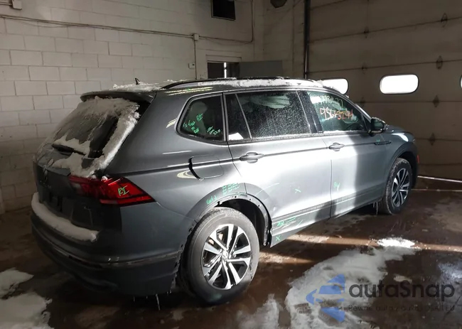 3VV0B7AX7NM043674: 43773377