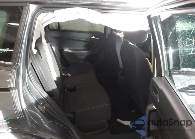 3VV0B7AX7NM043674: 43773377