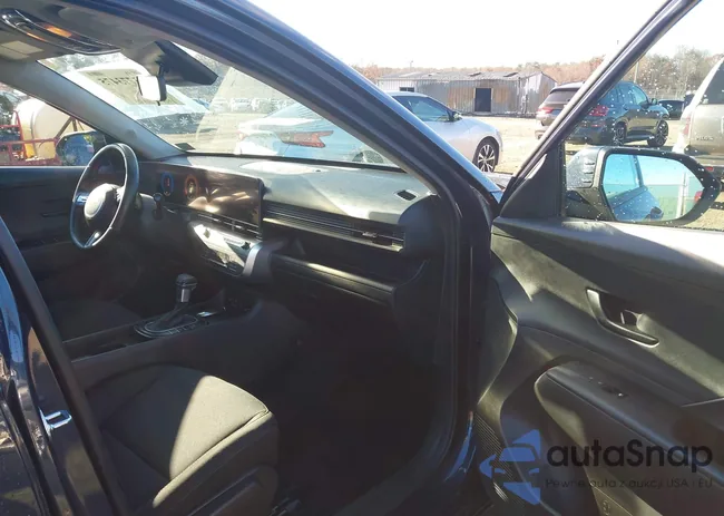 KM8HB3AB8RU103599: 43773475