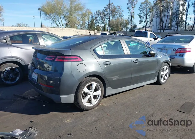 1G1RF6E49EU153778: 43773500