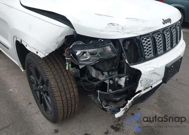 1C4RJFAG6JC326856: 43772693