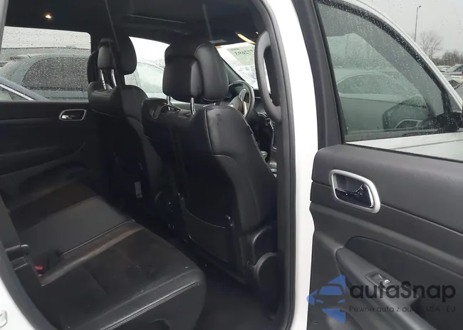 1C4RJFAG6JC326856: 43772693