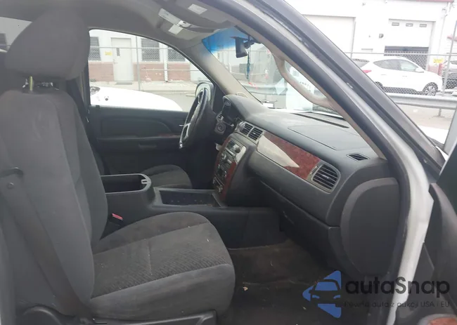 3GNFK12347G212351: 43772716