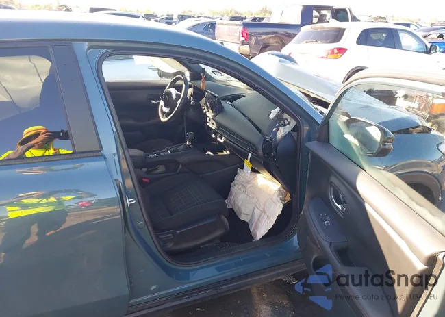 3CZRZ1H51RM753480: 43772729