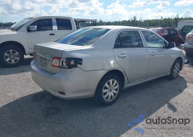 2T1BU4EE9DC066342: 43772841