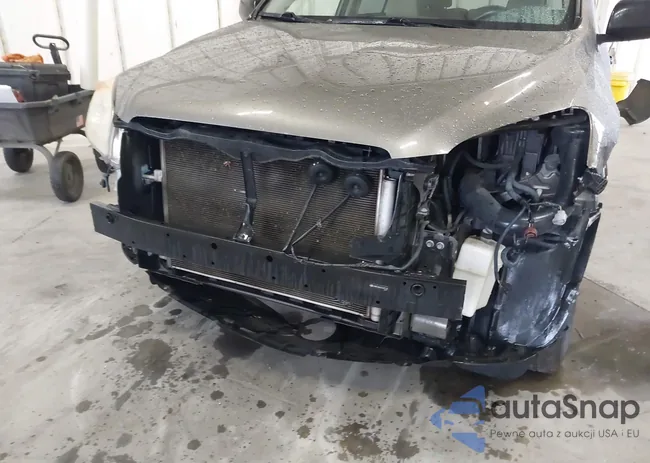 JTMZF4DV5C5045185: 43772856