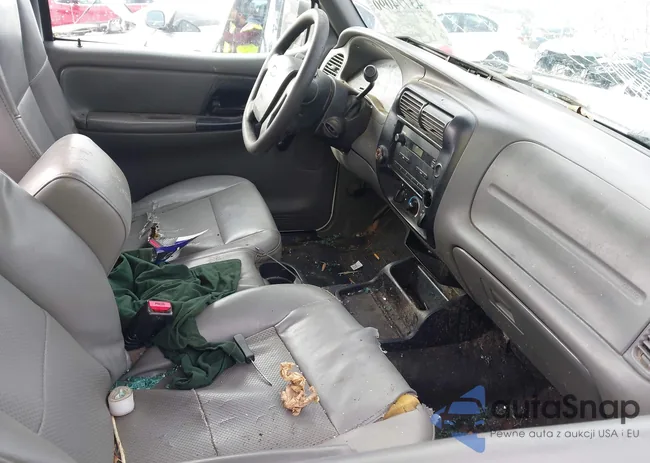 1FTYR10D38PA58687: 43774090