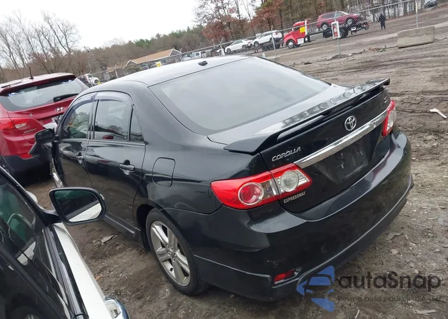 2T1BU4EE0CC785526: 43774157