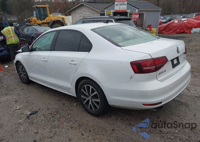 3VWDB7AJ8HM325027: 43774209