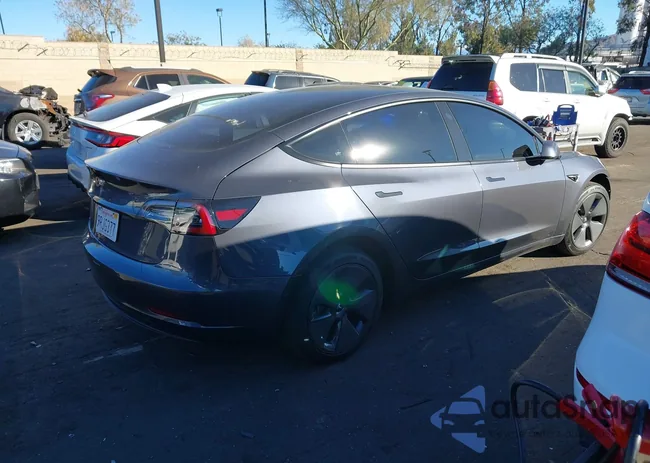 5YJ3E1EA3MF097773: 43774219