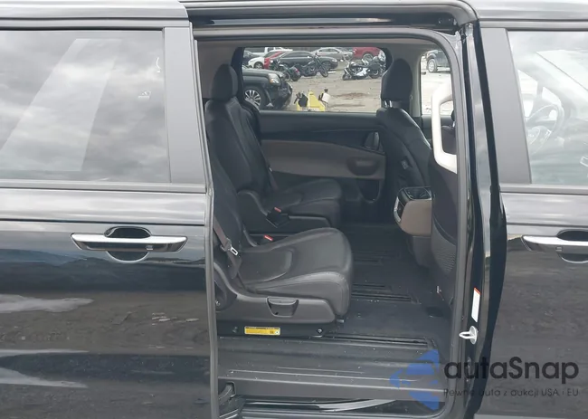 KNDNB5K37S6453777: 43774341