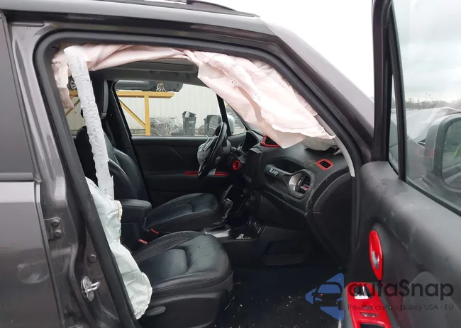 ZACCJBDB9JPH85549: 43773623