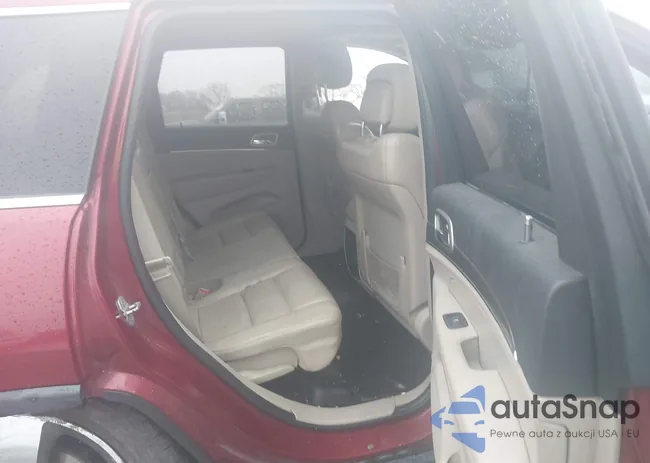 1C4RJFBG9EC131175: 43773680