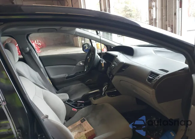 2HGFB2F84CH576897: 43774975