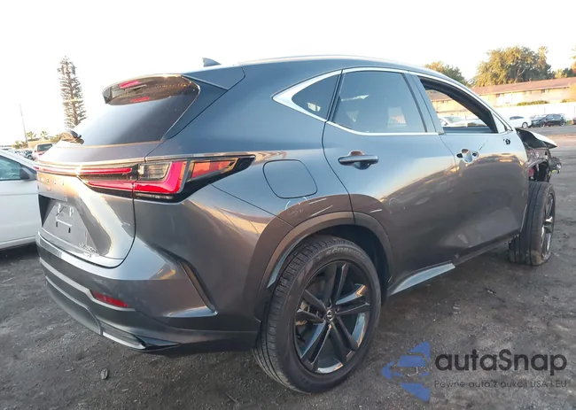 JTJHKCFZ9R2021559: 43775180