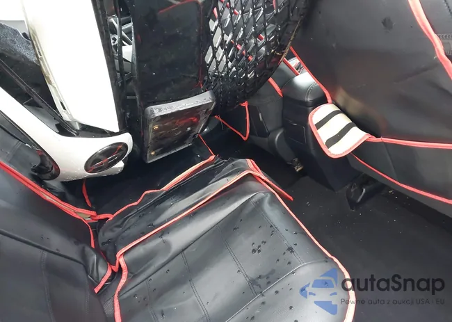 2T1BURHE2HC794860: 43775355