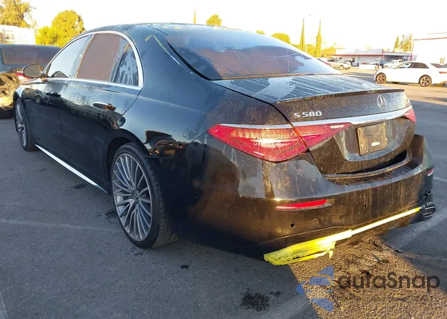 W1K6G7GB6MA052518: 43774667