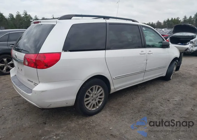 5TDBK22C67S005992: 43774767