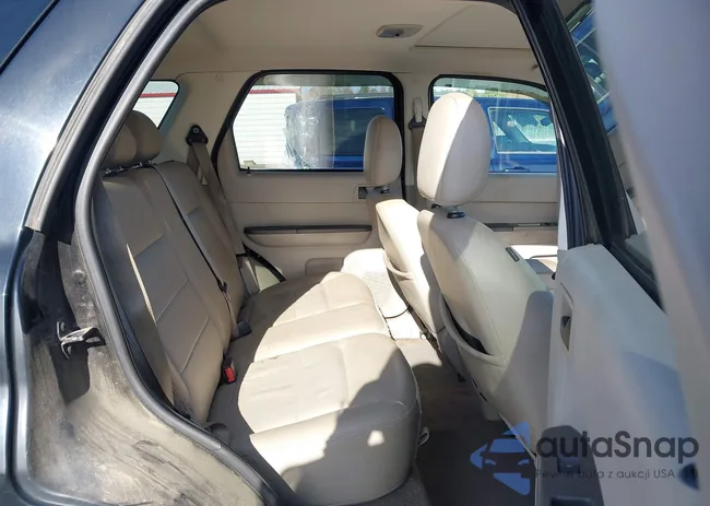 1FMCU03198KE63353: 43774892