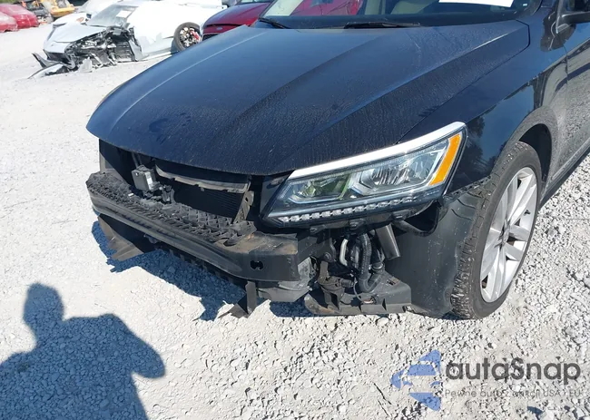 1VWCT7A37HC077865: 43774921