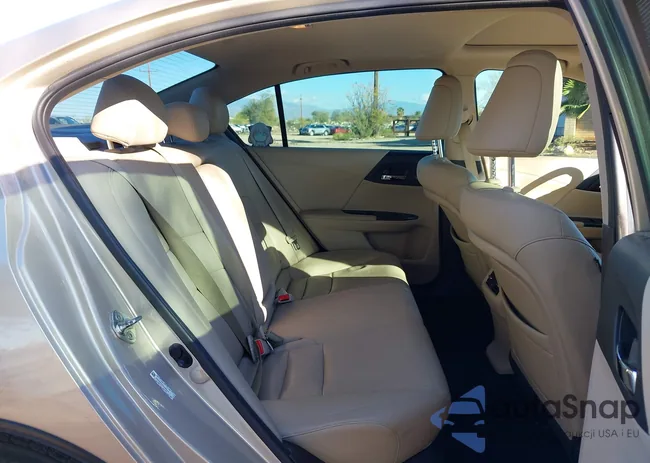 1HGCR2F87EA085403: 43774925