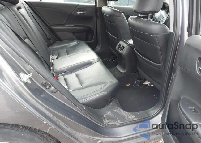 1HGCR2F80FA067178: 43776010