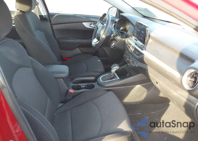 3KPF24AD9NE466828: 43776062