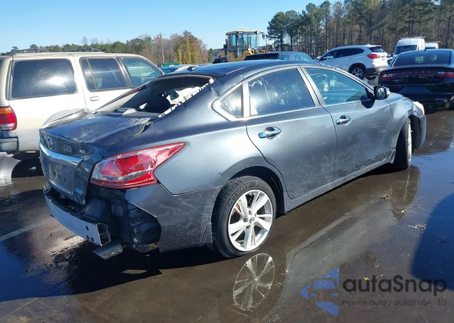 1N4AL3APXDN474495: 43776103