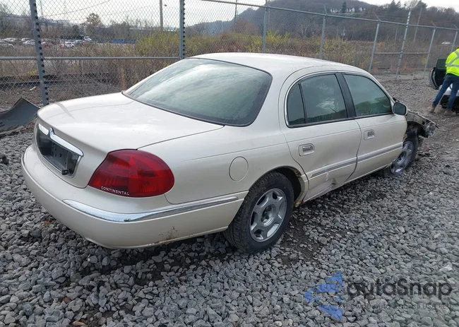 1LNHM97V81Y617612: 43776153