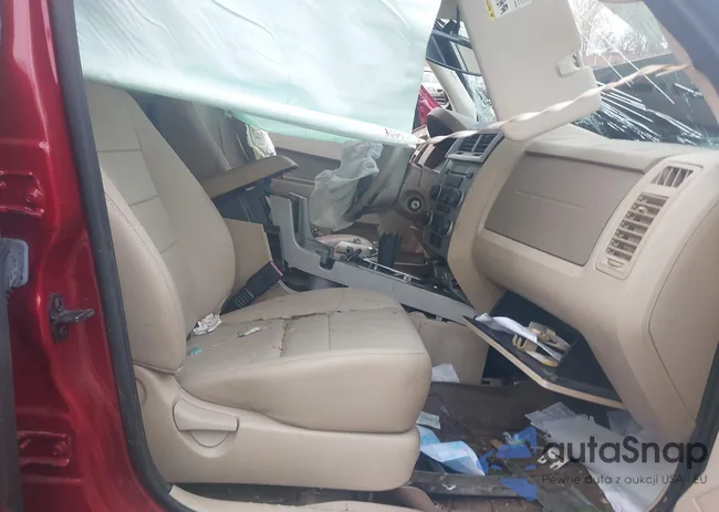 1FMCU9DG9BKC21337: 43776198