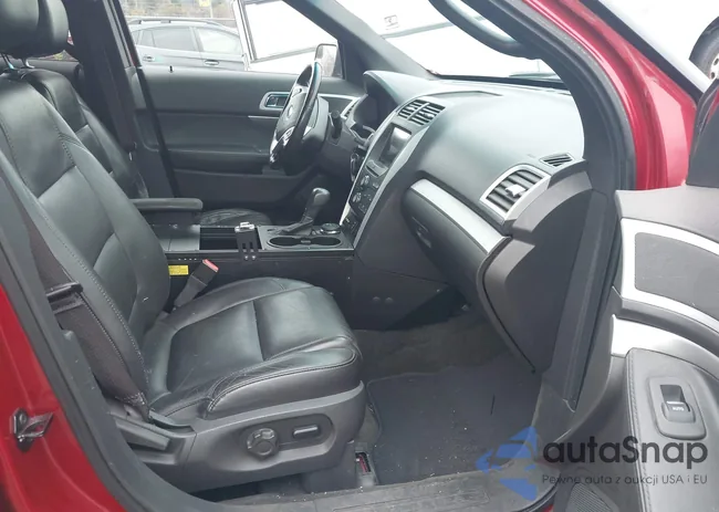 1FMHK8D87BGA47317: 43776228