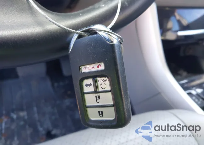 1HGCR3F02HA021242: 43776233