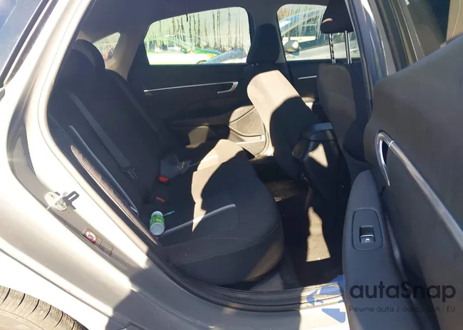 KMHL24JA7NA213563: 43776474