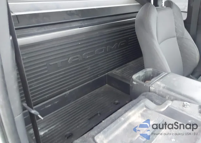 3TYJDAHN0ST023314: 43776987