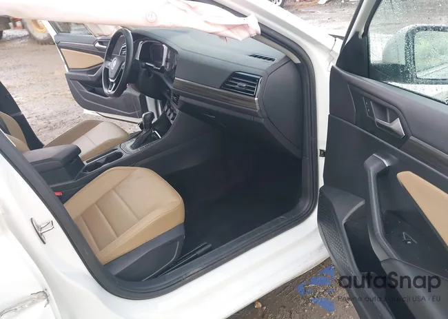 3VWE57BU9MM082889: 43777031