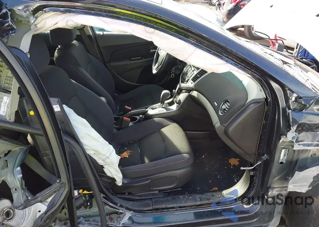 1G1PC5SB2F7184092: 43777251