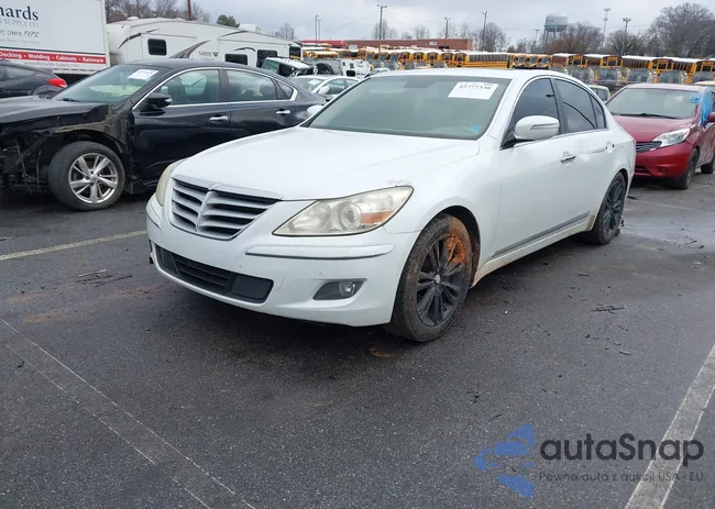 KMHGC4DFXAU071692: 43777330