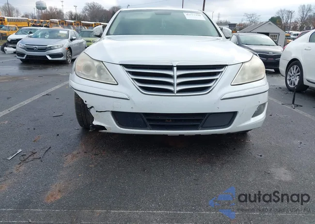 KMHGC4DFXAU071692: 43777330