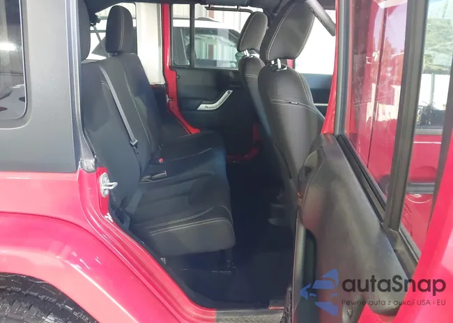 1C4HJWEG0JL925063: 43777522