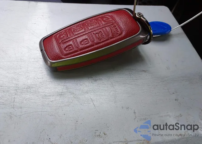 KMUMCDTC8NU056996: 43776617