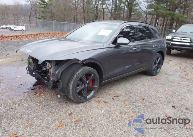 KMUMCDTC8NU056996: 43776617