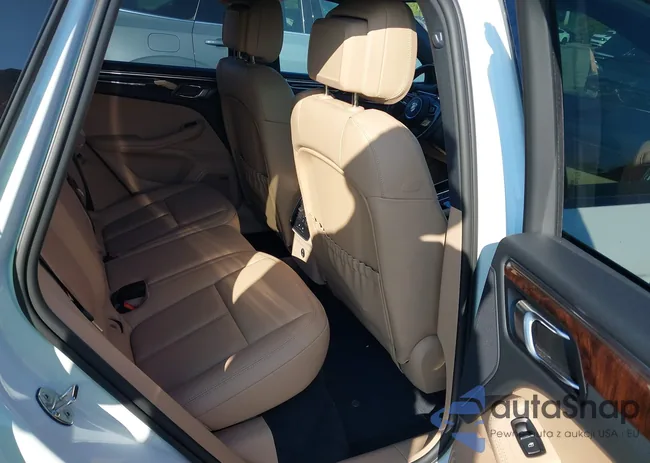 WP1AA2A52SLB01936: 43776672