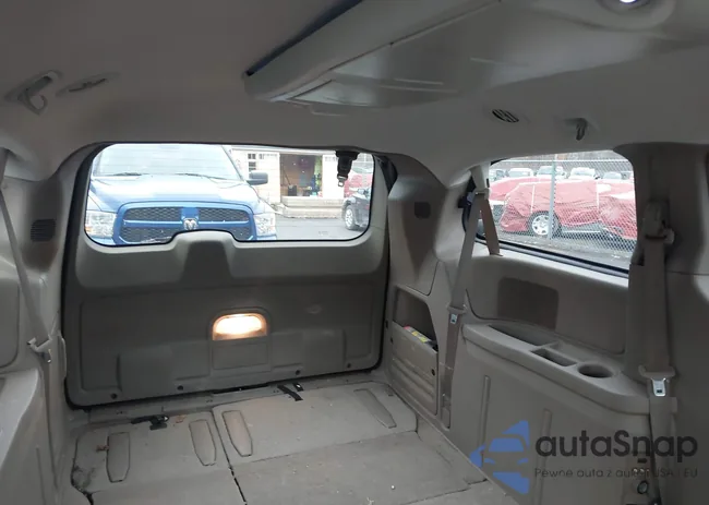 2C4RC1BG9ER115613: 43776853