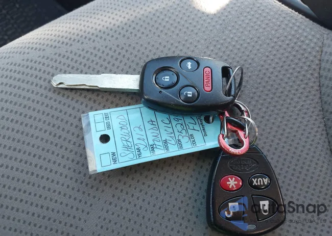 2HGFB2F54CH532937: 43776944