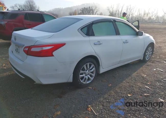 1N4AL3AP1HC165581: 43778061