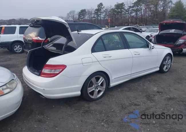 WDDGF8BB8AF453930: 43778298