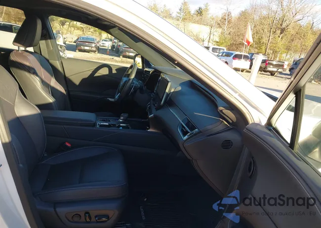 2T2BAMCA4PC003318: 43778381