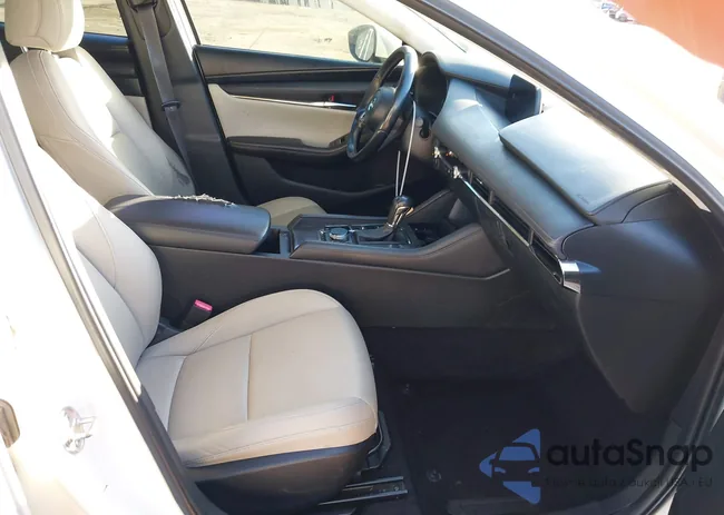 3MZBPAAL7KM106445: 43778403