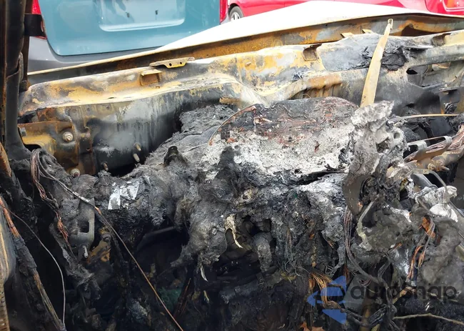 KMHD84LF5JU534893: 43778436